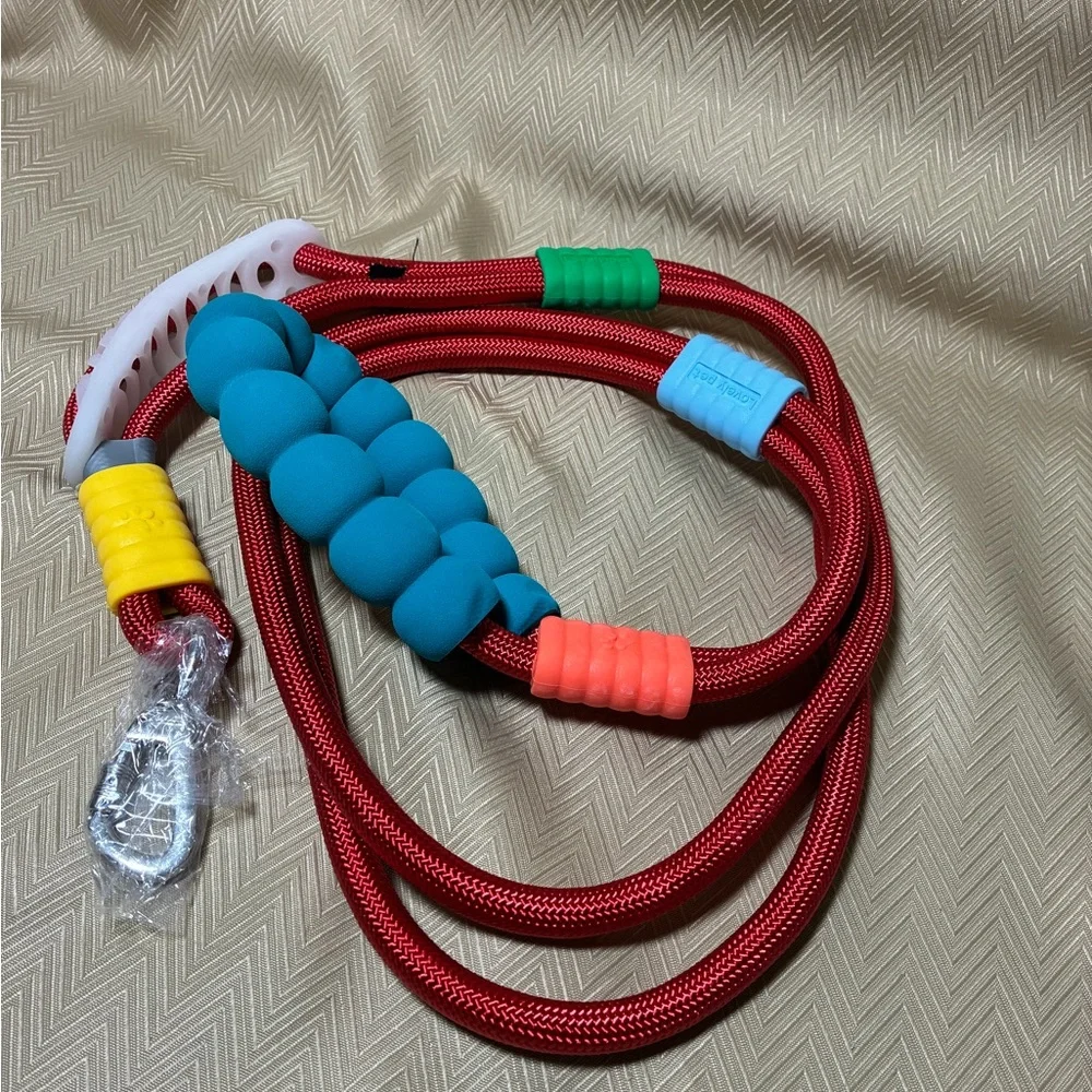 Red heavy duty rope dog leash